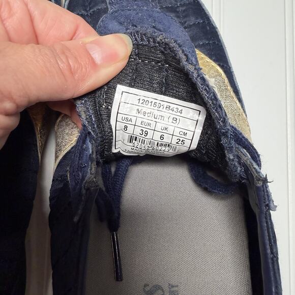 Brooks Vanguard Women’s 8 Navy Velvet Retro Sneakers Gold Lace Up - Picture 6 of 7